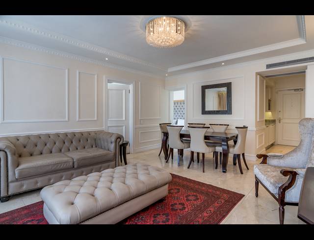2 BEDROOM APARTMENT TO LET IN SEA POINT